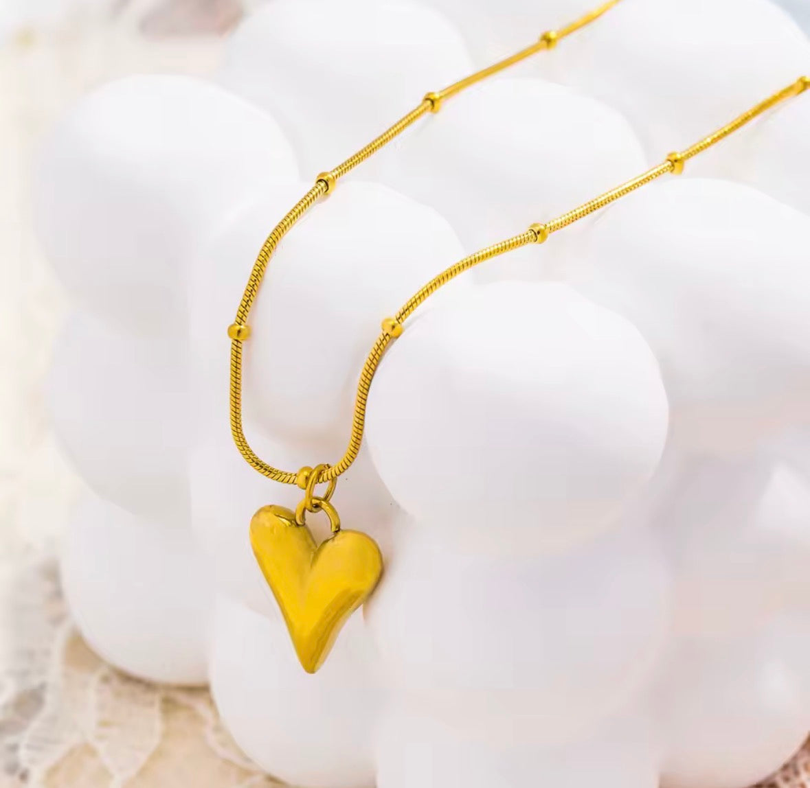 The Amara Necklace