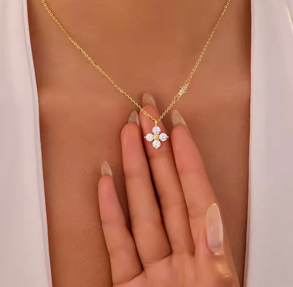 925 Sterling Silver Leaf Necklace – 14K Gold Plated CZ Floral Pendant, Elegant Wedding Jewellery | Sabrina & Shine
