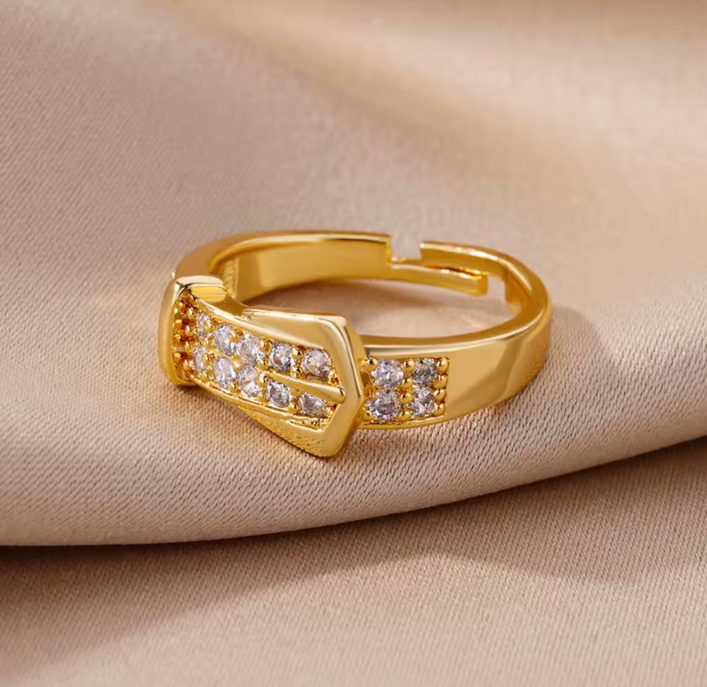 Zircon Belt Ring