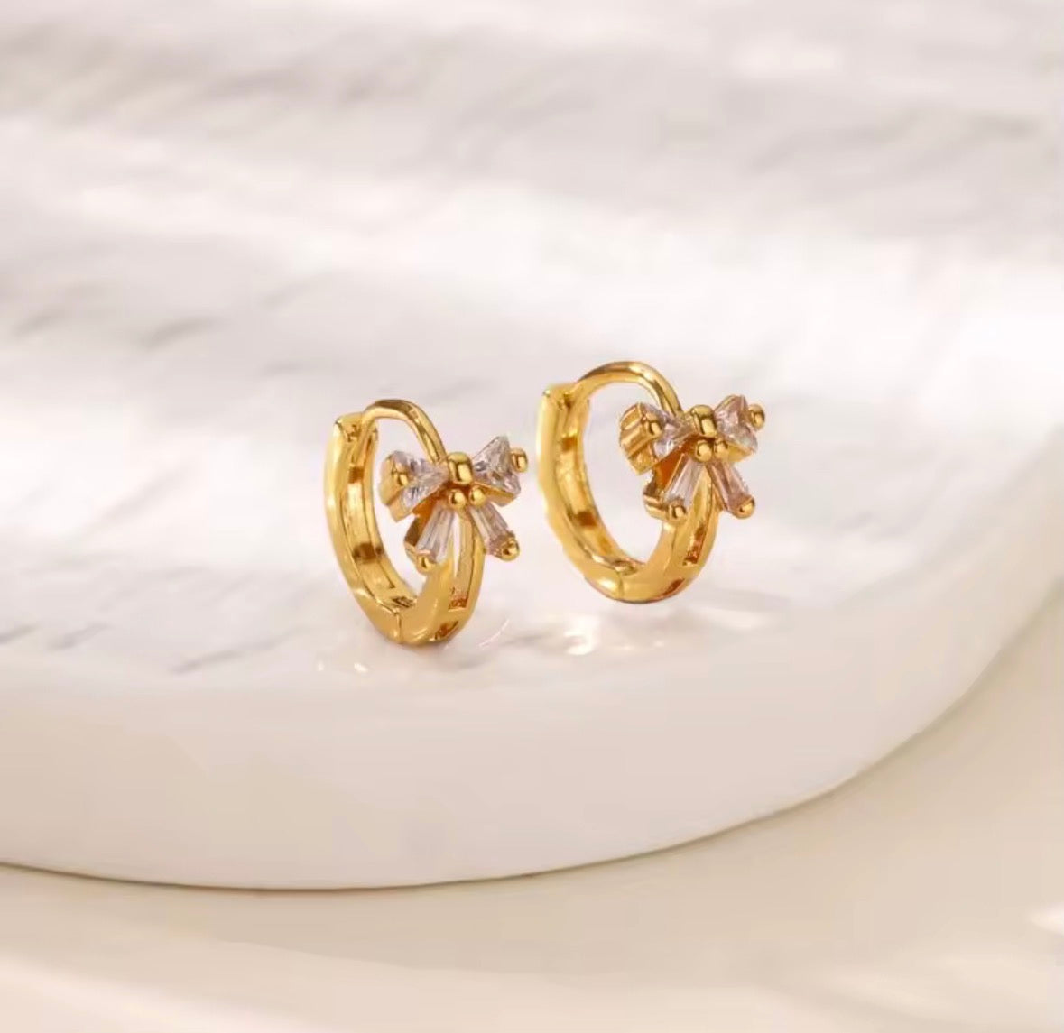 Zircon Bow Earrings