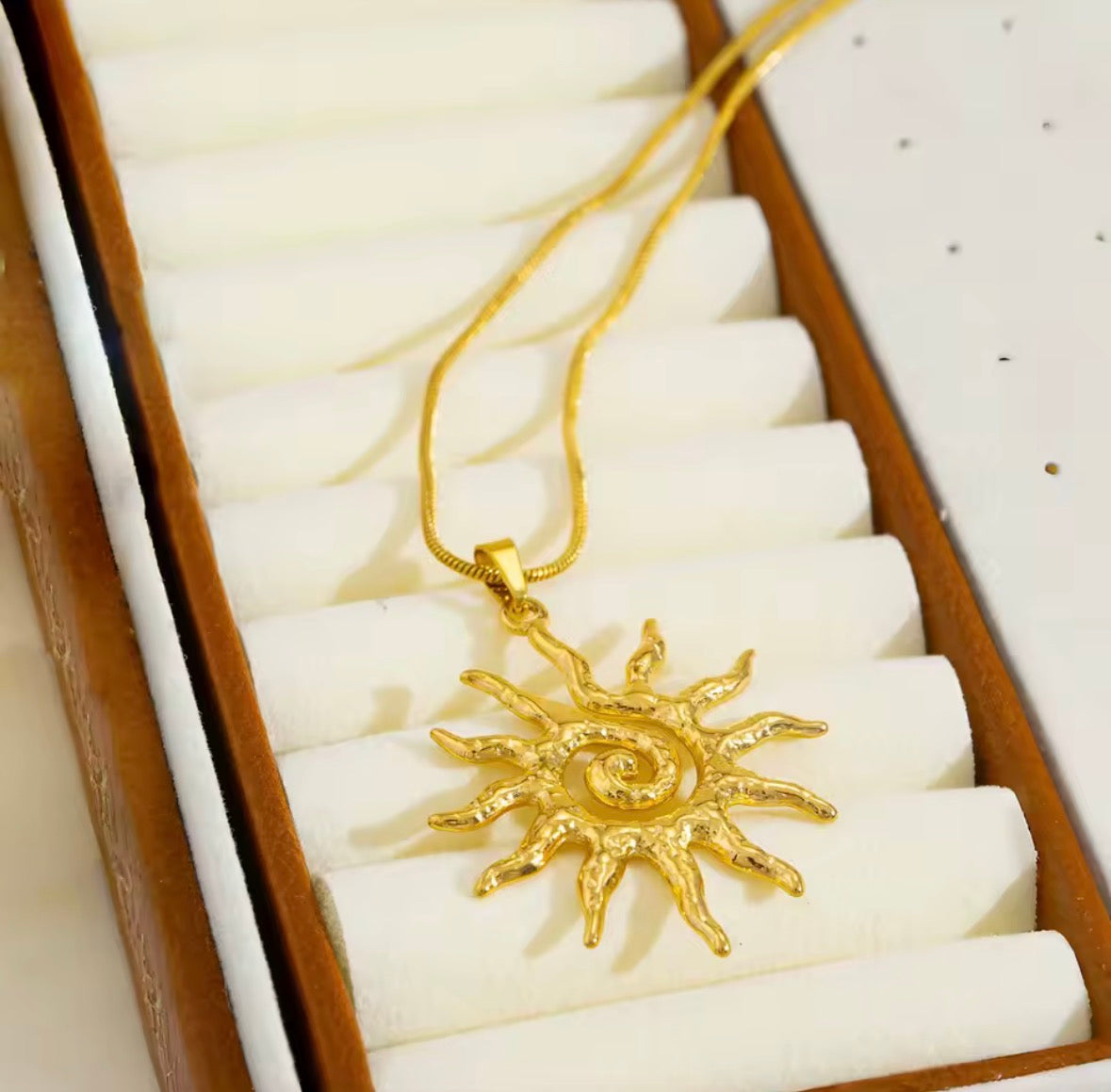 The Solara Necklace