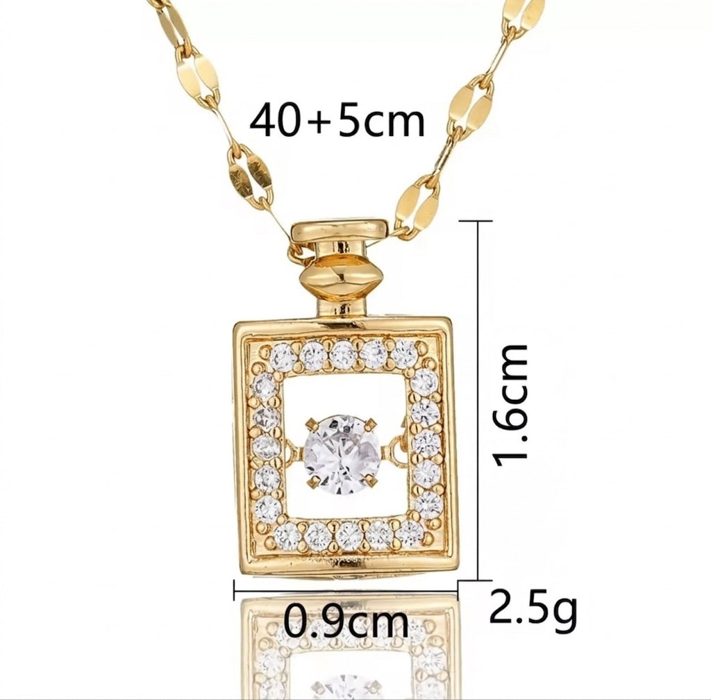 The Sillage Necklace Chain Length & Pendant Size Guide